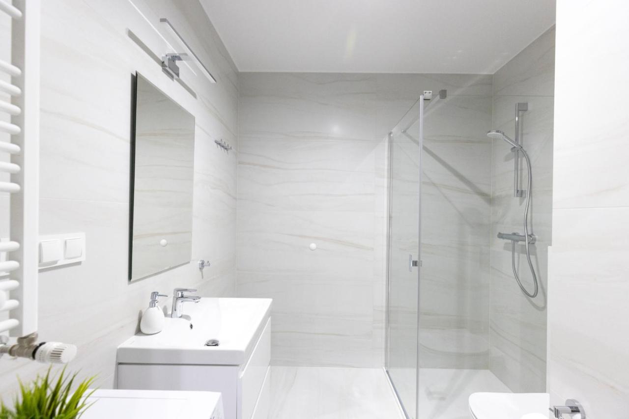 Apartament 8B Waly Chrobrego Szczecin Exteriör bild